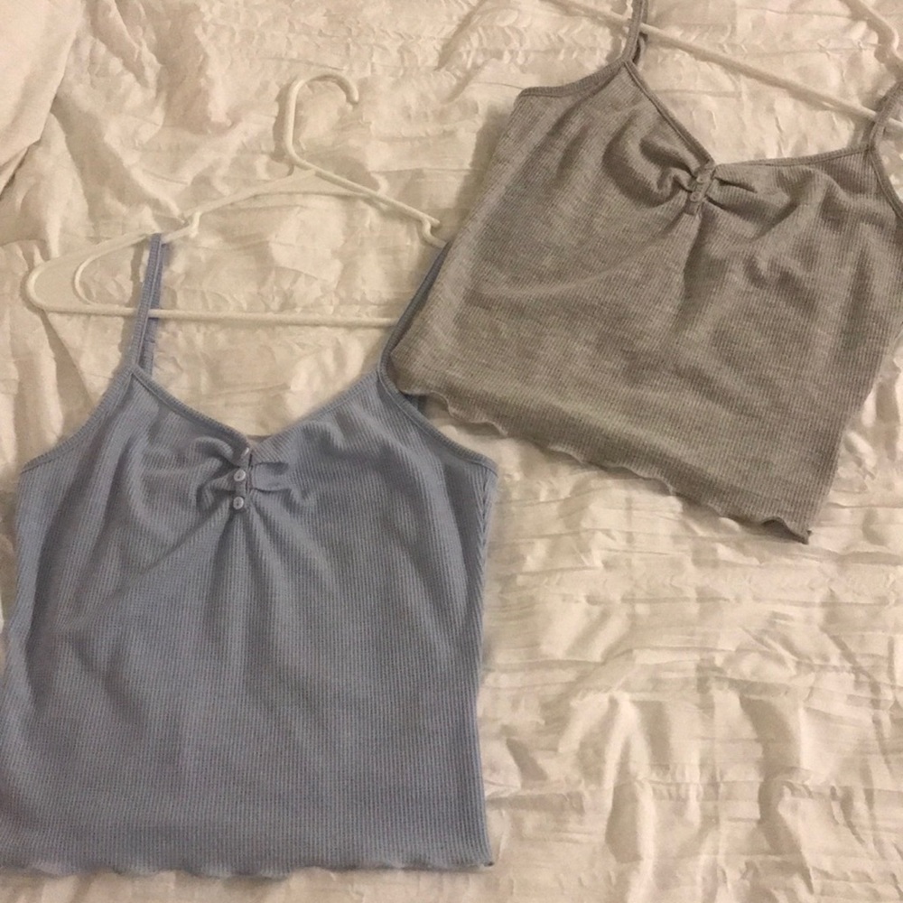 same tank tops